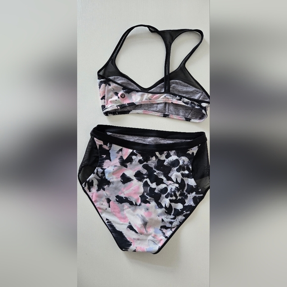 Lululemon Salty Swim Bikini Set Reversible size XS - Picture 8 of 16